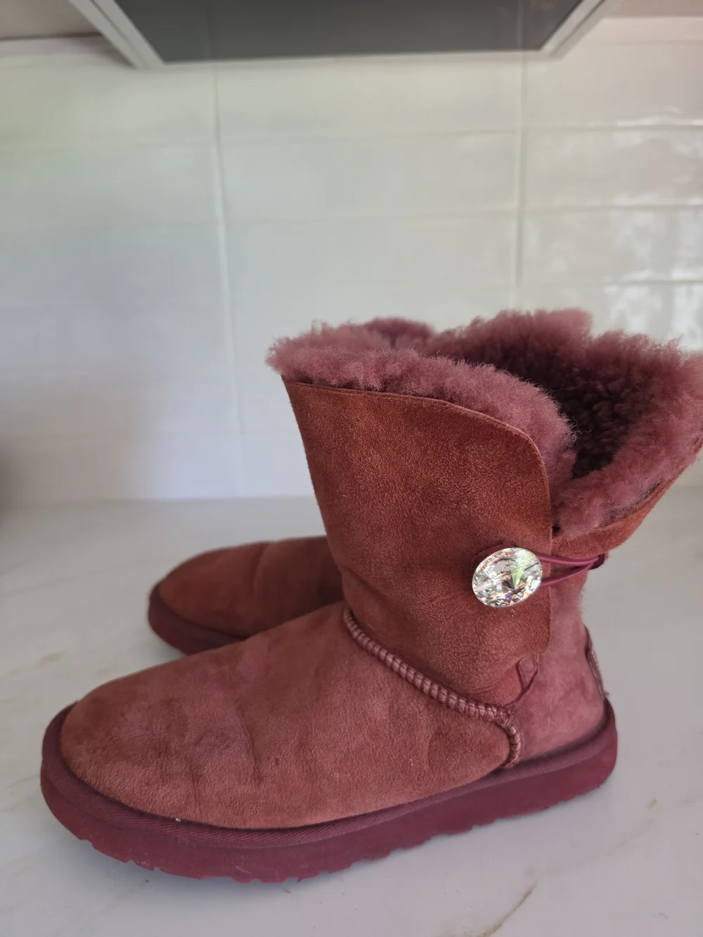 UGG Bailey Button Bling Boots Rose Pink/Purple Women’s Size 7 Swarovski Crystal